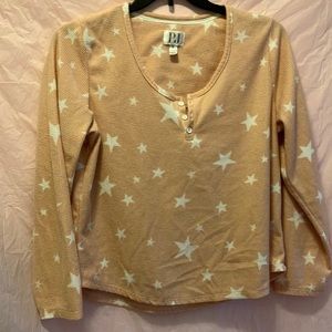 Pink and white sleep top